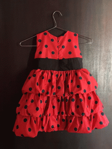 Vestidos de festa temáticos são a nova febre - Patrocinados & Jabás