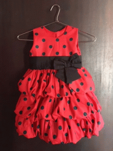 Vestidos de festa temáticos são a nova febre - Patrocinados & Jabás