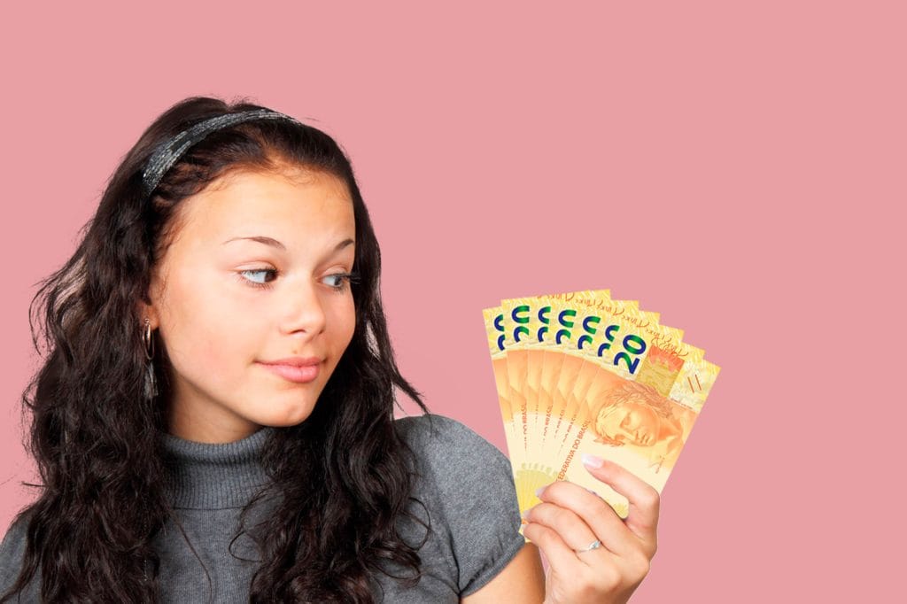 Educação financeira para crianças e adolescentes - Escola, Futuro & Intercâmbio